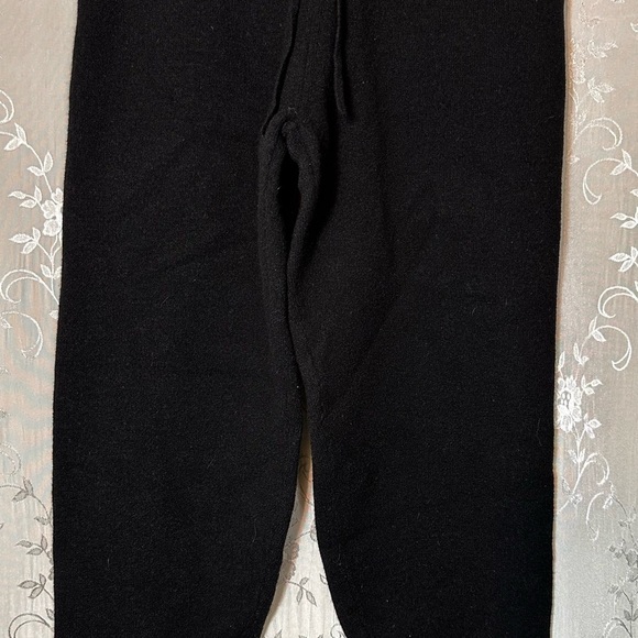 Theory Relaxed Black Track Pants Cashmere Size P Fits XS - Picture 3 of 9